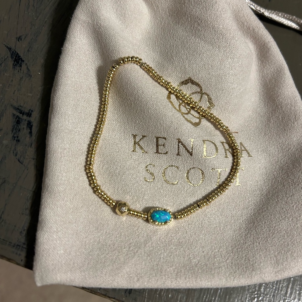 Kendra Scott friendship bracelet